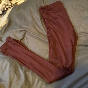 Maurice’s maroon leggings
